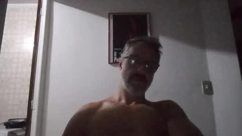 Snapshot of rafaelsel chatting on 02-02-26, 03:27 Big Uncle Jungle online show from 02-02-26, 03:27