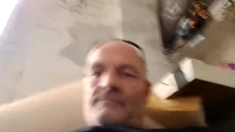 Snapshot of ragingzef69 chatting on 01-15-25, 05:08 Bigthickdickinvic online show from 01-15-25, 05:08