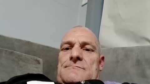 Snapshot of ragingzef69 chatting on 11-28-25, 07:16 Bigthickdickinvic online show from 11-28-25, 07:16