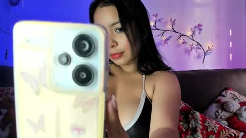 Snapshot of ragnar_and_lagertha chatting on 12-03-25, 12:36 LAGERTHA online show from 12-03-25, 12:36