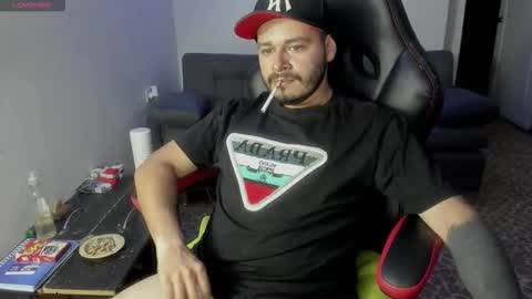 Snapshot of ragnar_lothbrok77 chatting on 12-18-25, 11:00 ragnar_lothbrok77 online show from 12-18-25, 11:00