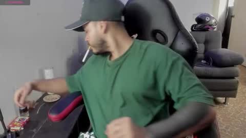 Snapshot of ragnar_lothbrok77 chatting on 02-15-26, 09:33 ragnar_lothbrok77 online show from 02-15-26, 09:33