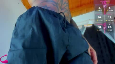 Andres H online show from 11-10-25, 01:32