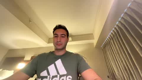 Snapshot of ragnearyou chatting on 09-15-25, 10:54 ragnearyou online show from 09-15-25, 10:54