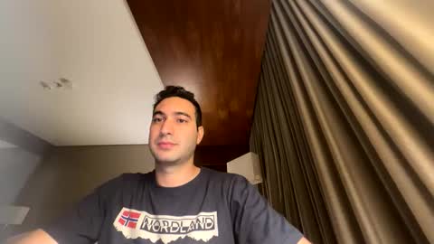 Snapshot of ragnearyou chatting on 10-13-25, 06:13 ragnearyou online show from 10-13-25, 06:13