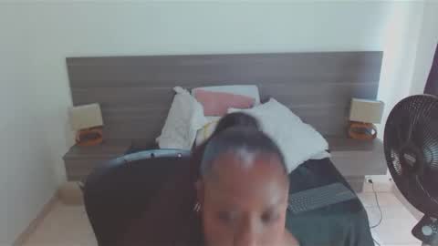 Snapshot of raichellcooper1 chatting on 02-20-25, 08:47 raichellcooper1 online show from 02-20-25, 08:47