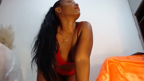 Snapshot of raichellcooper1 chatting on 09-23-25, 06:11 raichellcooper1 online show from 09-23-25, 06:11