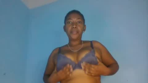 Snapshot of raiisaaa chatting on 07-24-26, 08:18 raiisaaa online show from 07-24-26, 08:18