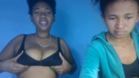 Snapshot of raiisaaa chatting on 07-26-26, 12:19 raiisaaa online show from 07-26-26, 12:19