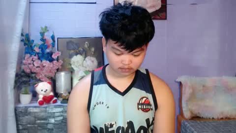 Snapshot of rain_cum chatting on 05-09-26, 02:28 rain_cum online show from 05-09-26, 02:28