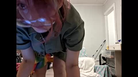 Snapshot of rainbowbrooke79 chatting on 11-12-25, 08:04 rainbowbrooke79 online show from 11-12-25, 08:04