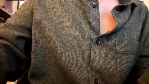 Alex online show from 12-31-24, 08:56