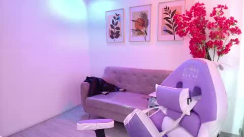 Rainy  online show from 07-28-26, 03:21