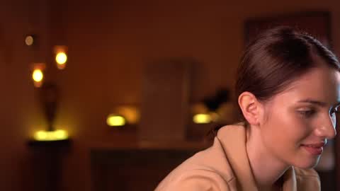 Snapshot of raisadoll chatting on 03-03-25, 02:48 Raisa online show from 03-03-25, 02:48