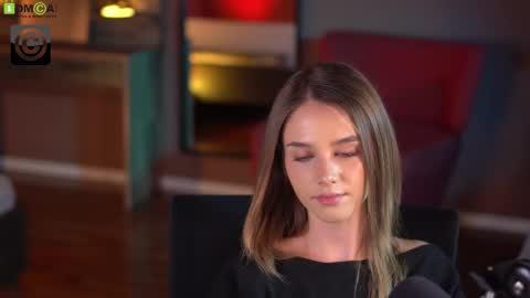 Snapshot of raisadoll chatting on 10-08-25, 06:16 Raisa online show from 10-08-25, 06:16