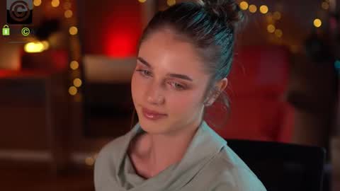 Snapshot of raisadoll chatting on 02-02-26, 06:28 Raisa online show from 02-02-26, 06:28