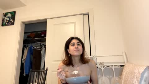 Ray Ray online show from 02-12-25, 04:12