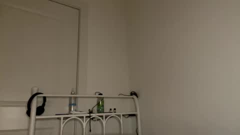 Ray Ray online show from 02-25-25, 03:42