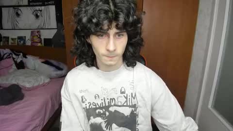 Snapshot of rakimaru chatting on 02-16-26, 06:15 kirill online show from 02-16-26, 06:15