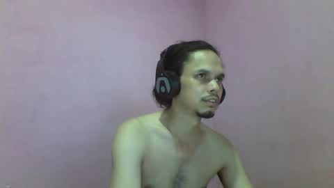 Snapshot of raku2386 chatting on 09-30-25, 04:39 Ken online show from 09-30-25, 04:39