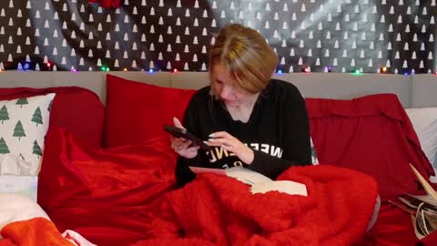 Snapshot of ramichick chatting on 12-09-24, 04:34 Rami online show from 12-09-24, 04:34