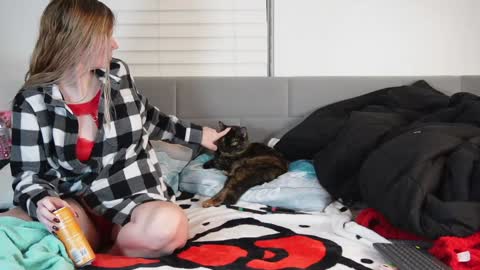 Snapshot of ramichick chatting on 02-01-25, 01:44 Rami online show from 02-01-25, 01:44