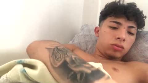 ramiroo2312 online show from 02-18-25, 11:44