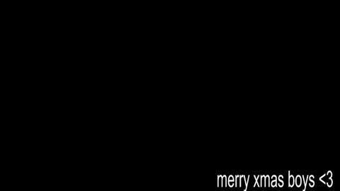Snapshot of ramisexyloveyou chatting on 12-29-24, 01:13 Ramiro online show from 12-29-24, 01:13