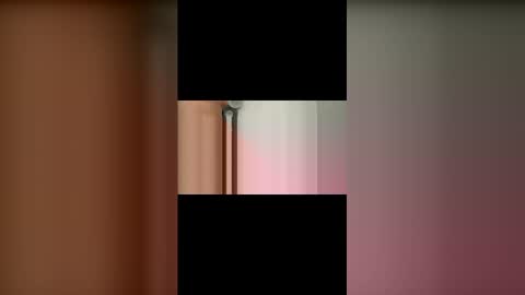 Snapshot of ramo728714 chatting on 04-25-26, 10:51 Sergio R online show from 04-25-26, 10:51