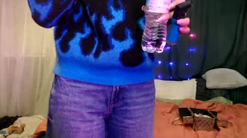    RAMONA Q   online show from 01-21-25, 05:38