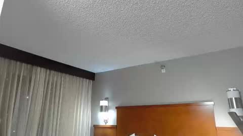    RAMONA Q   online show from 10-15-25, 09:53