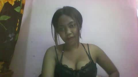 Snapshot of ranah23 chatting on 04-19-26, 12:48 ranah23 online show from 04-19-26, 12:48