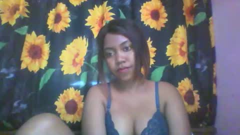 Snapshot of ranah23 chatting on 05-12-26, 08:11 ranah23 online show from 05-12-26, 08:11