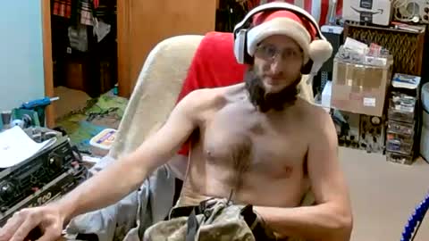 Snapshot of randalltotazz chatting on 12-19-24, 06:34 Randall online show from 12-19-24, 06:34