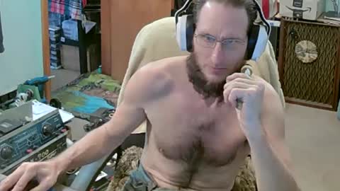 Snapshot of randalltotazz chatting on 12-27-24, 04:43 Randall online show from 12-27-24, 04:43