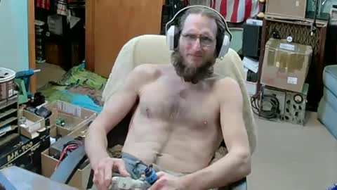 Snapshot of randalltotazz chatting on 01-06-25, 08:35 Randall online show from 01-06-25, 08:35