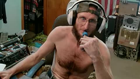 Snapshot of randalltotazz chatting on 01-17-25, 01:35 Randall online show from 01-17-25, 01:35