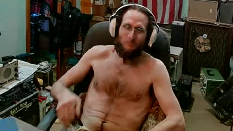 Snapshot of randalltotazz chatting on 02-14-25, 02:54 Randall online show from 02-14-25, 02:54