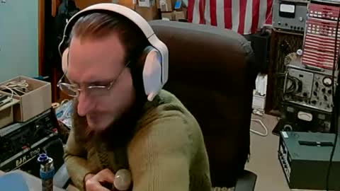 Snapshot of randalltotazz chatting on 03-03-25, 02:26 Randall online show from 03-03-25, 02:26