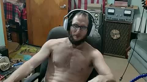 Snapshot of randalltotazz chatting on 11-15-25, 10:59 Randall online show from 11-15-25, 10:59