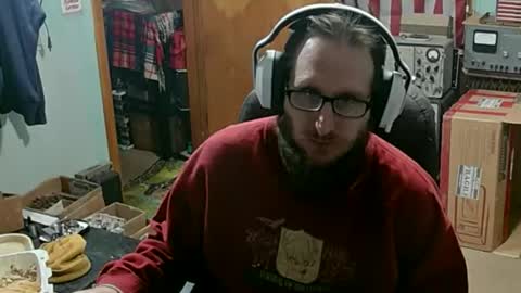 Snapshot of randalltotazz chatting on 11-28-25, 12:24 Randall online show from 11-28-25, 12:24