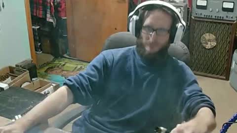 Snapshot of randalltotazz chatting on 12-14-25, 11:42 Randall online show from 12-14-25, 11:42