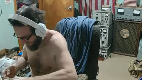 Snapshot of randalltotazz chatting on 12-17-25, 12:38 Randall online show from 12-17-25, 12:38