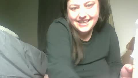 Snapshot of randicandi96 chatting on 03-19-26, 08:29 randicandi96 online show from 03-19-26, 08:29