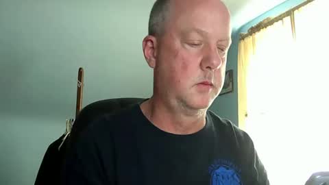 Snapshot of randman92225 chatting on 05-23-26, 05:28 randman92225 online show from 05-23-26, 05:28