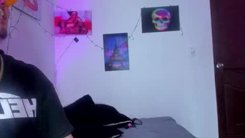 Snapshot of randyandcandy_ chatting on 10-06-25, 01:08 randyandcandy_ online show from 10-06-25, 01:08