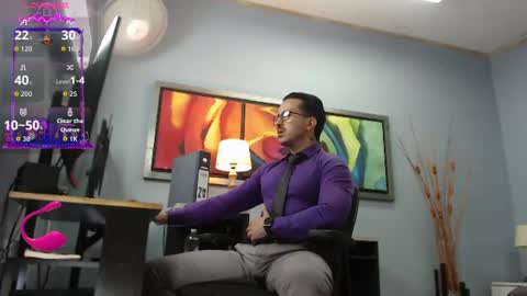 Snapshot of randylukehot chatting on 07-04-26, 07:31 randylukehot online show from 07-04-26, 07:31