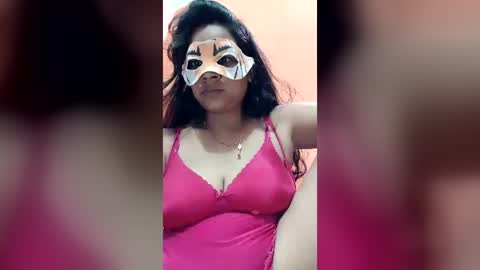 Snapshot of rani_baby chatting on 06-19-26, 06:45 rani_baby online show from 06-19-26, 06:45