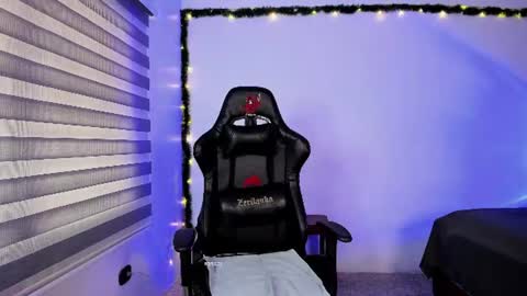 Jonas online show from 07-11-26, 02:53