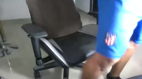 Snapshot of raphaeladam98 chatting on 12-02-25, 03:56 raphaeladam98 online show from 12-02-25, 03:56